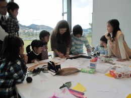 子ども達とデザイナーが学びあう創造性開発プロジェクト